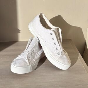 NWOT White Canvas Slip-on Tennis Shoes Distressed Look